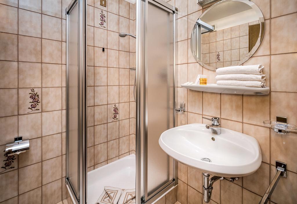 Hotel Linde Collalbo Ngoại thất bức ảnh